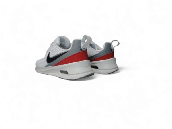 Nike AirMax Nuaxis Talla 8.5 - Imagen 3