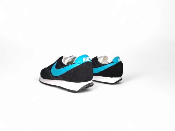 NIKe Waffle Talla 8.5 - Imagen 3