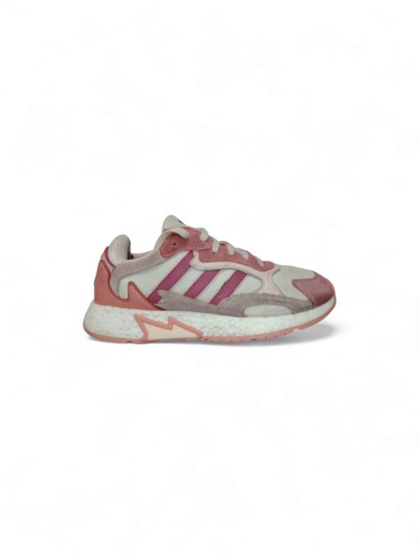 Adidas fuego para mujer. Talla 7.5