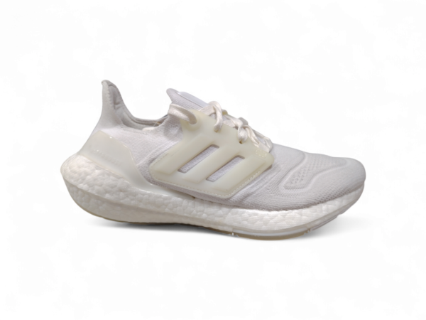 Adidas Ultraboost 22