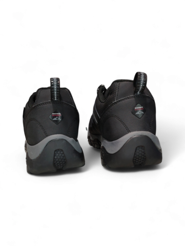 Skecher Terrabite para hombre. Talla 13 - Imagen 2