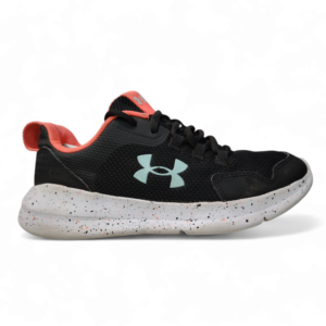 under armour essencial. Talla 5y.