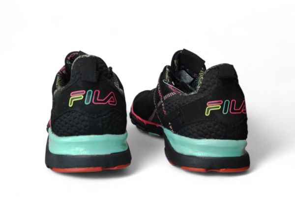 Fila para Dama. talla 8.5 - Imagen 3