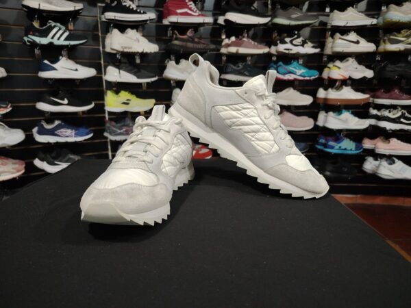 Merrell. Talla 8 - Imagen 2