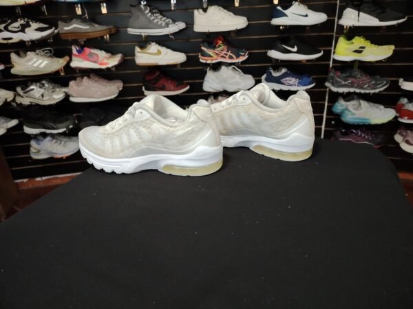 Nike AirMax Sz6 Talla 7 - Imagen 3