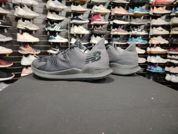 New Balance.Talla 12