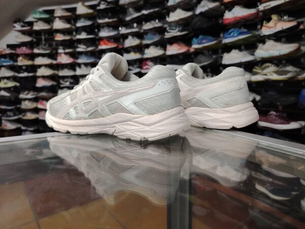 Asics Gel Venture. Talla 6.5 - Imagen 3