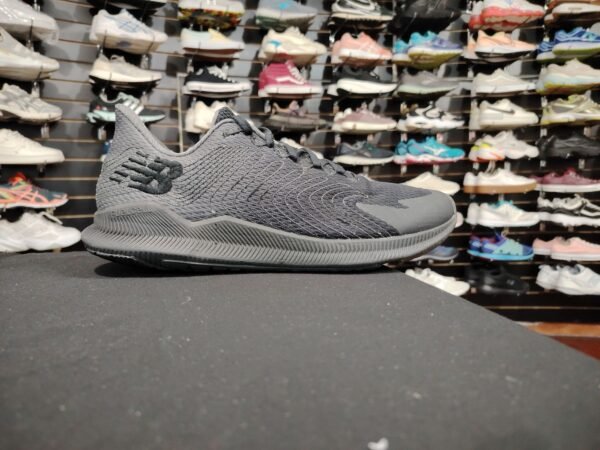 New Balance.Talla 12