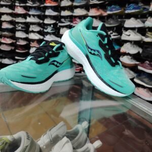 Saucony