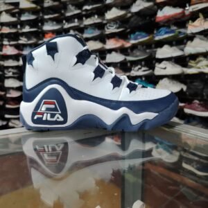Fila. Talla 6