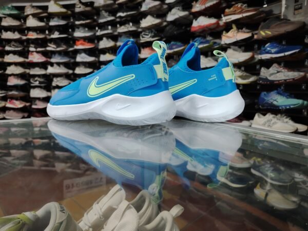 Nike, Talla 7 - Imagen 3