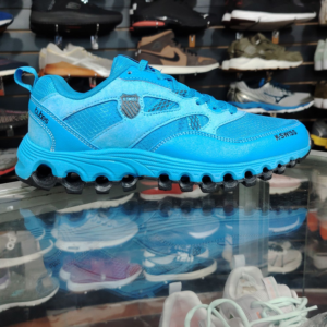 K Swiss. Talla 7