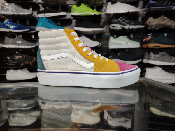 Vans. Talla 7H, 8.5M