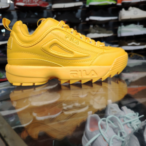 Fila Disruptor. Talla 5