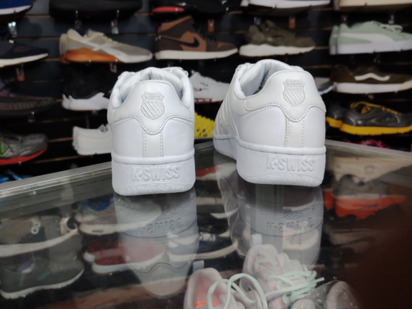 K Swiss. Talla 8.5 - Imagen 3