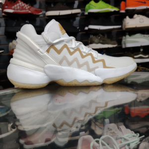 Adidas DON Blancos. Talla 7.5