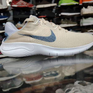 Nike Talla 8