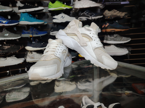 Nike Huarache. Talla 7 - Imagen 2