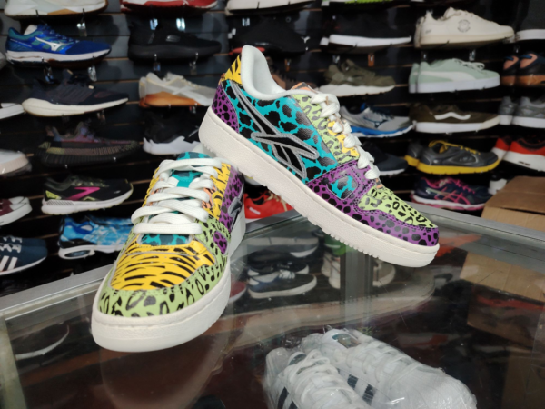 Reebok Resonator. Talla 6 - Imagen 2