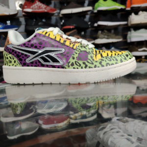 Reebok Resonator. Talla 6