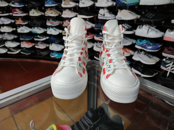 Converse All Star. Talla 9 - Imagen 2