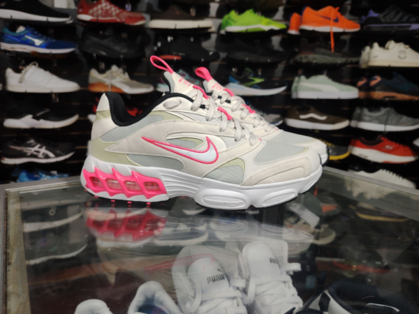 Nike Zoom Air Fire. Talla 8