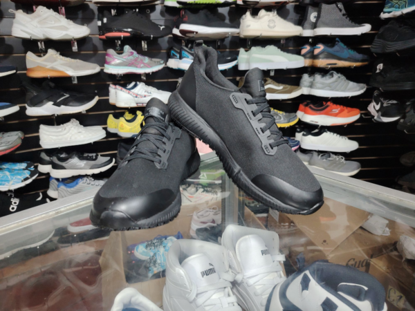 Skechers, Talla 9.5 - Imagen 2