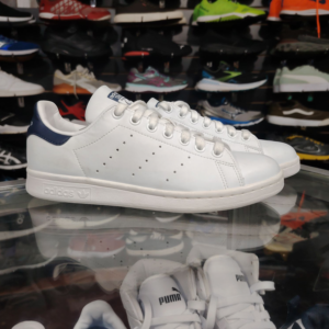 Adidas. Talla 6.5
