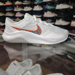 NIke Training. Talla 7.5