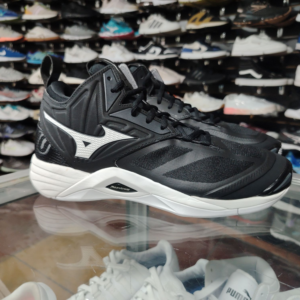 Mizuno Wave Momentum. Talla 9.5