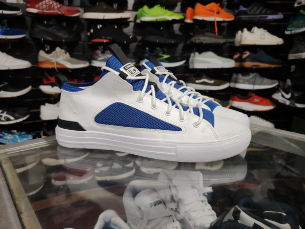 Converse Chuck Taylor All Star. Talla 11