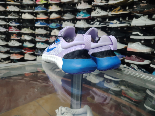 Nike , Talla 7.5 - Imagen 3