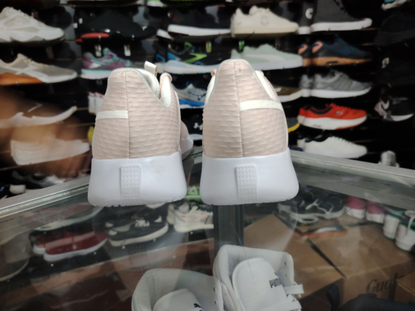 Reebok, Talla 8.5 - Imagen 3