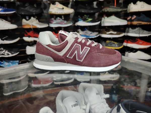 New Balance 574. Talla 6.5