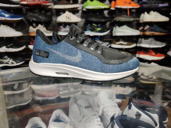 Nike Air zoom Pegasus. Talla 7