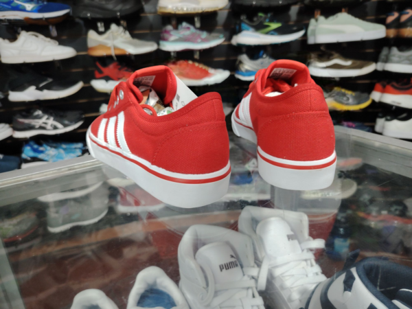 Adidas AdiEase Red. Talla 8.5 - Imagen 3