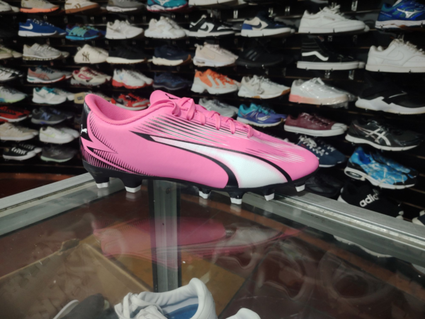 Pumas Tacos. Talla 8