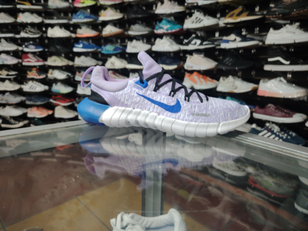 Nike , Talla 7.5