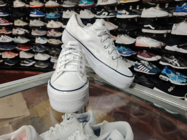 Fila Tarp. Talla 10 - Imagen 2
