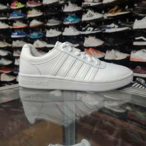K Swiss. Talla 8