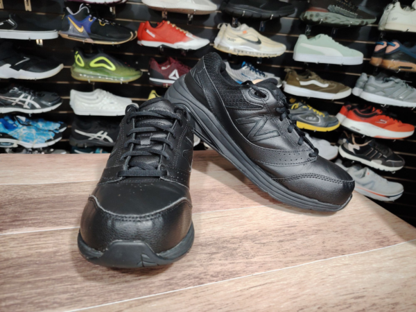 New Balance  Talla 10 - Imagen 2