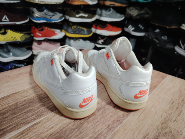 Nike Of Force Low. Talla 6.5 - Imagen 3