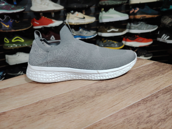 Avia Talla 11