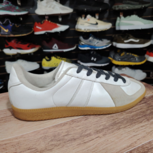 Adidas BW Army. Talla 10
