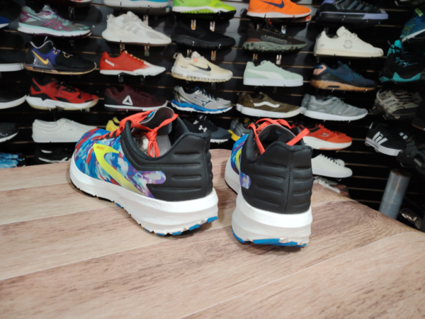 Brooks Talla 11 - Imagen 3