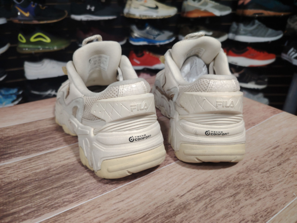 Fila Fusion Beige. Talla 7 - Imagen 3