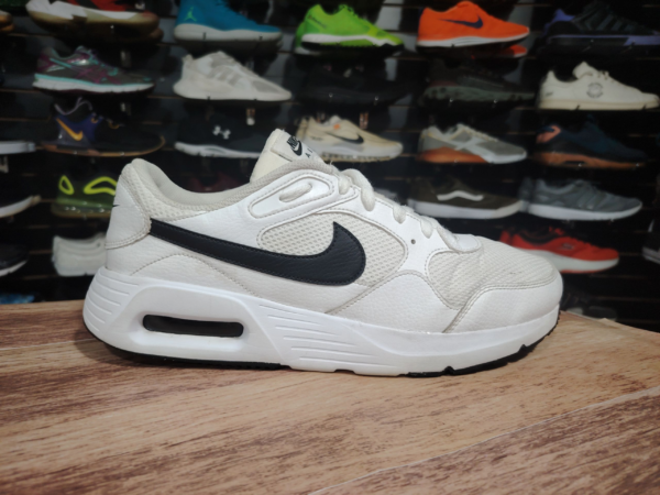 Nike Air Max. Talla 11