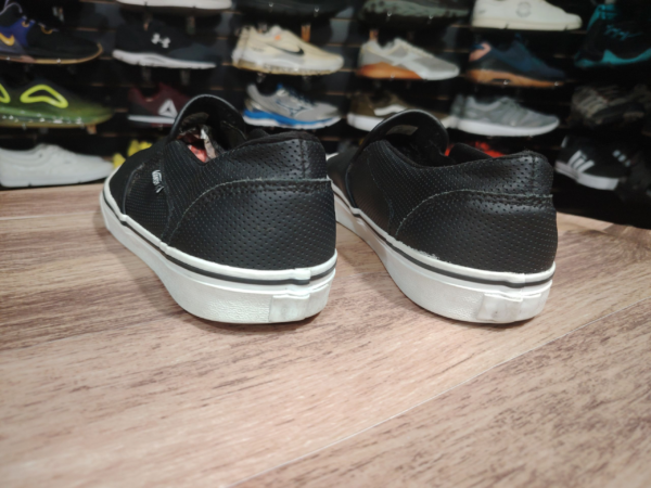 Vans Asher Black. Talla 9.5 - Imagen 3
