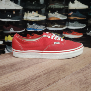 Vans Authentic Red. Talla 9