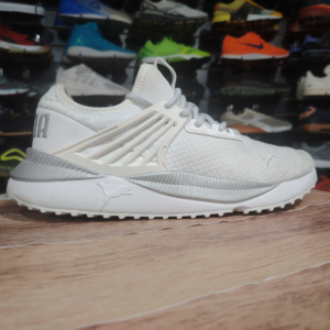 Puma Pace Future. Talla 11